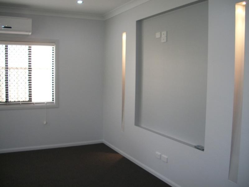 339a Waterloo Street, Berserker QLD 4701