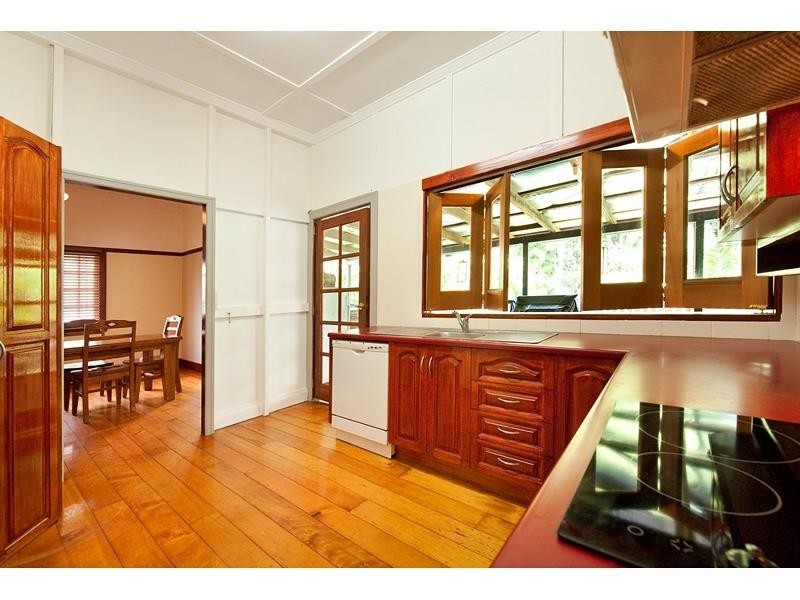 7 Oakley Street, Wandal QLD 4700