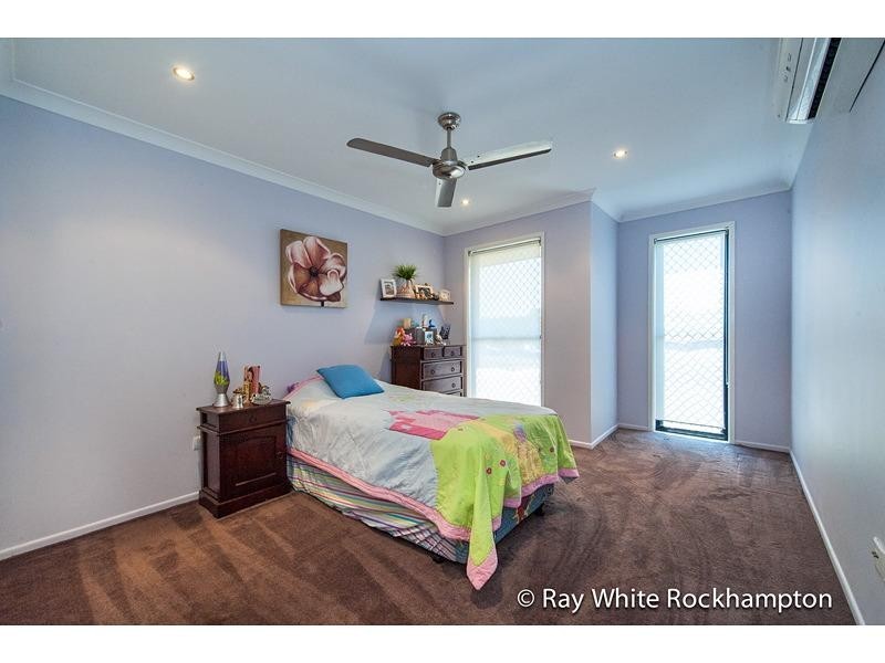 5 Riverside Drive, Parkhurst QLD 4702