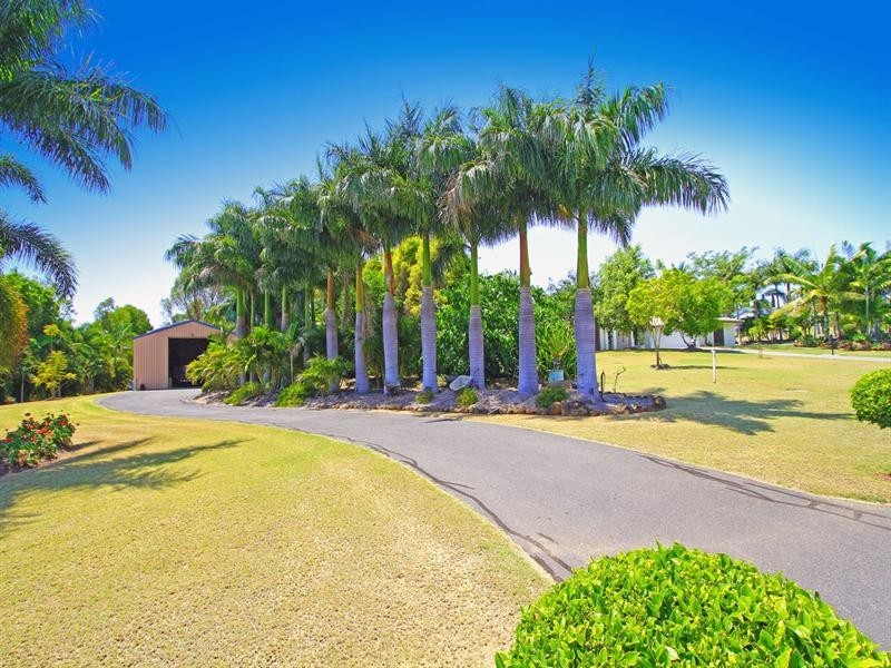 99 Angela Road, Rockyview QLD 4701