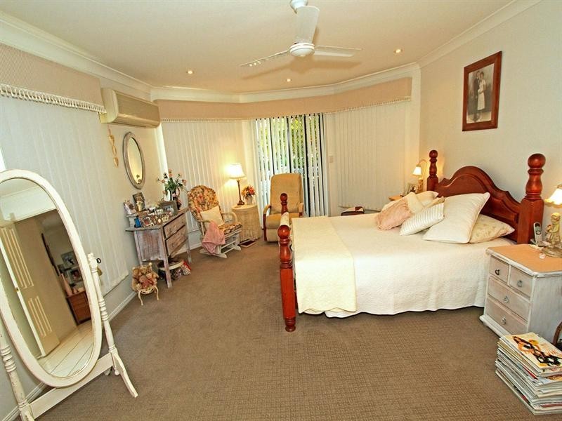 99 Angela Road, Rockyview QLD 4701