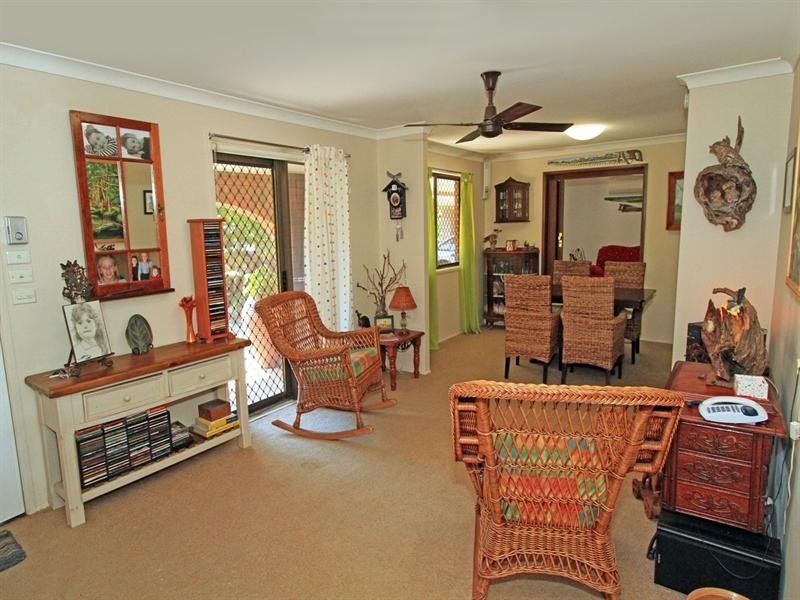 35 Twigg Street, Park Avenue QLD 4701