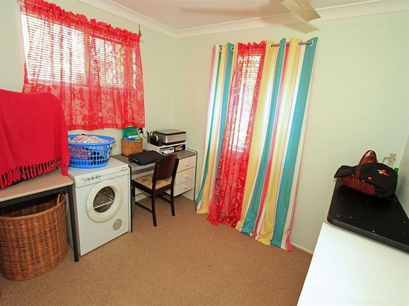 35 Twigg Street, Park Avenue QLD 4701