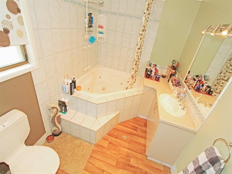 16 Janay Road, Kabra QLD 4702