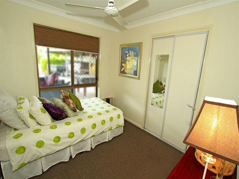 16 Janay Road, Kabra QLD 4702