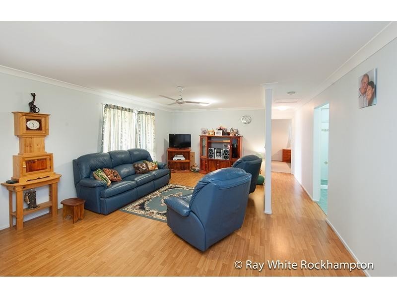 37 Oxley Drive, Glenlee QLD 4711