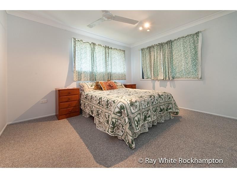 37 Oxley Drive, Glenlee QLD 4711