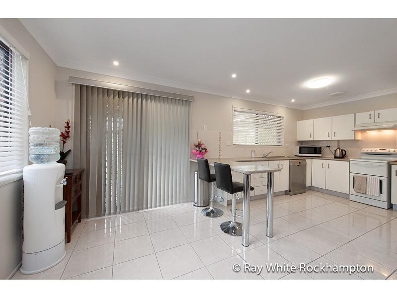 2 Moss Court, Frenchville QLD 4701