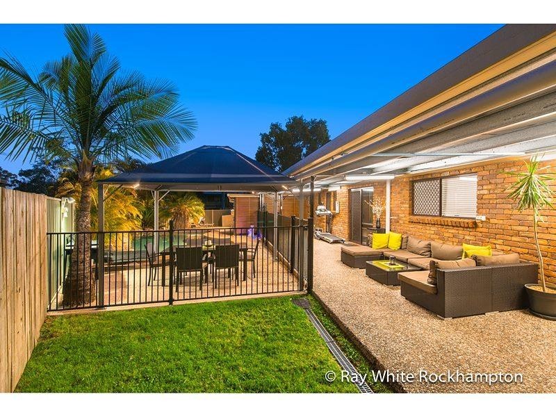 2 Moss Court, Frenchville QLD 4701