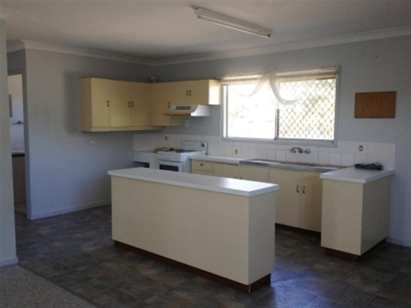 114 Dee Street, Koongal QLD 4701