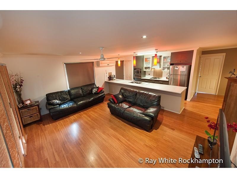 10 Pershing Street, Wandal QLD 4700