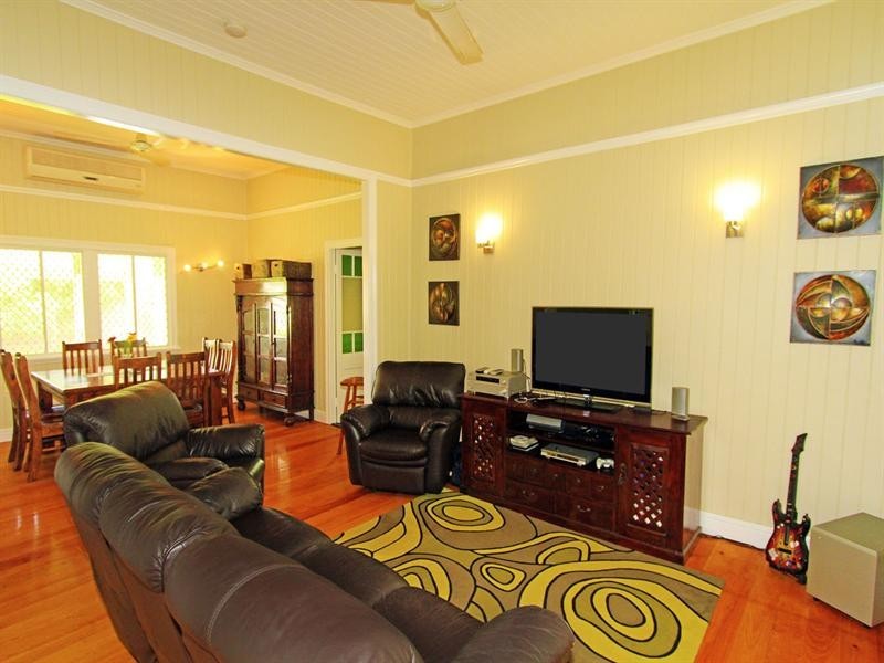 41 Armstrong Street, Berserker QLD 4701