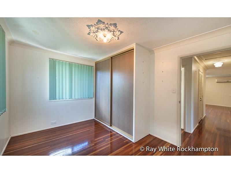 34 Westmoreland Street, Kawana QLD 4701
