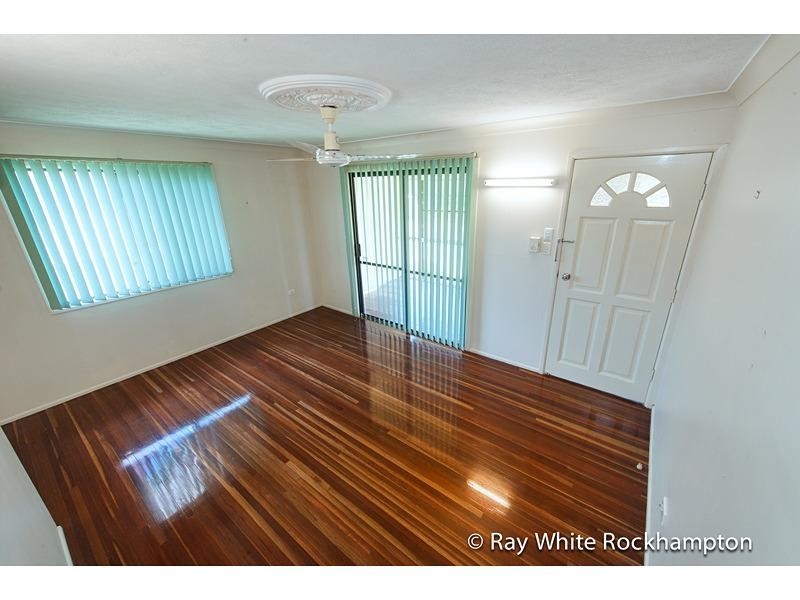 34 Westmoreland Street, Kawana QLD 4701