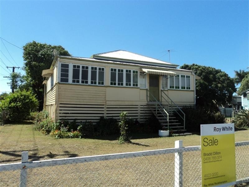 84 Main Street, Park Avenue QLD 4701