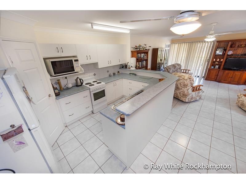 368 Rhodes Street, Koongal QLD 4701