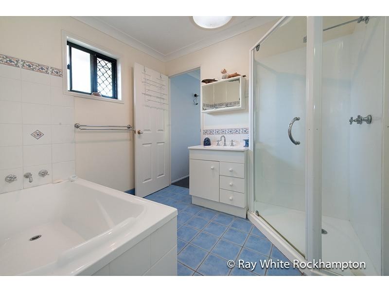 368 Rhodes Street, Koongal QLD 4701