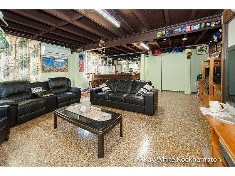15 Schwarten Street, Kawana QLD 4701