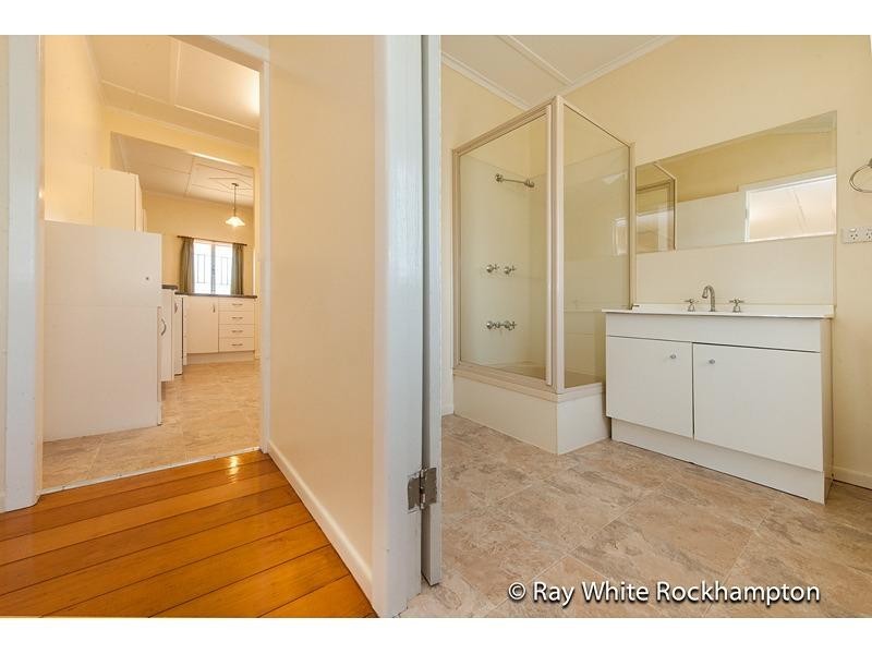 266 Ford Street, Berserker QLD 4701