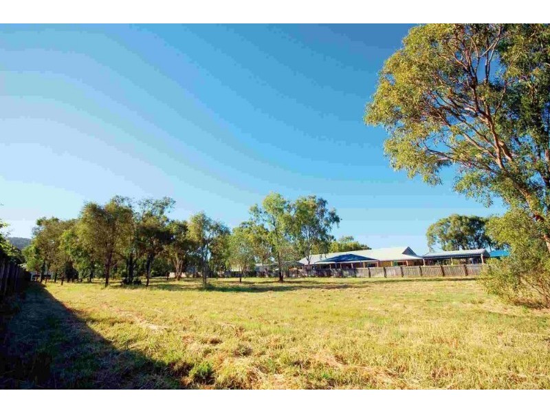 339 Dean Street, Frenchville QLD 4701