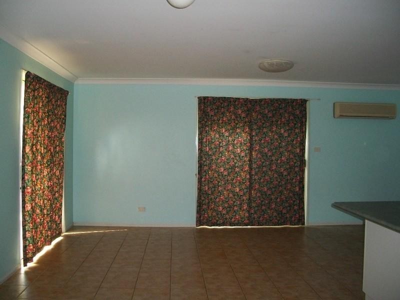 40 Bean Avenue, Parkhurst QLD 4702