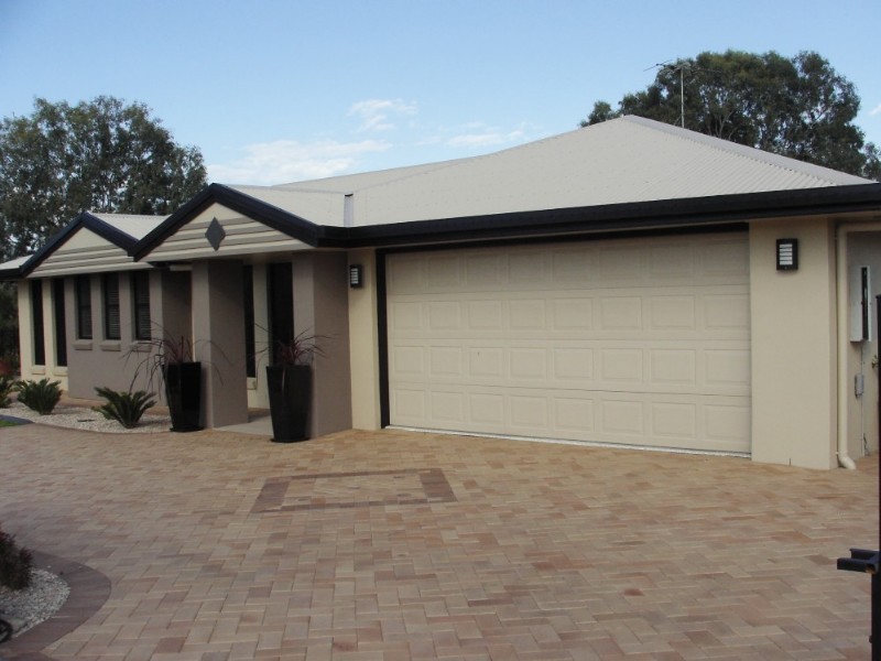6 Sandys Place, Kawana QLD 4701