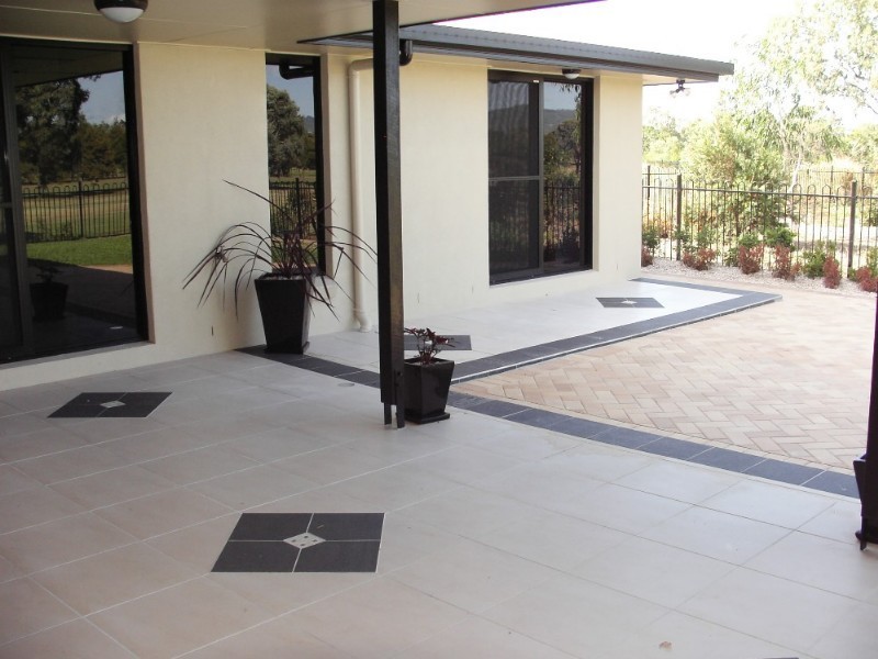 6 Sandys Place, Kawana QLD 4701