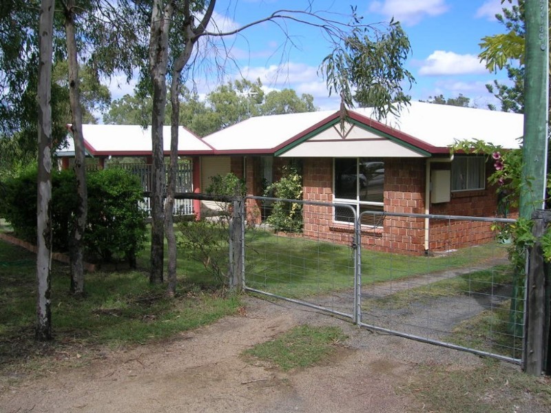 14 Ballard Street, Lakes Creek QLD 4701