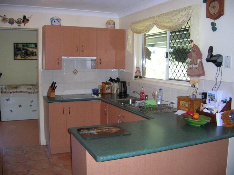 14 Ballard Street, Lakes Creek QLD 4701