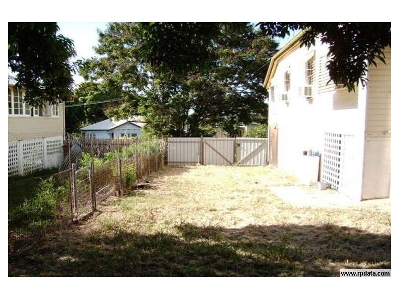 3 Lanigan Street, Wandal QLD 4700