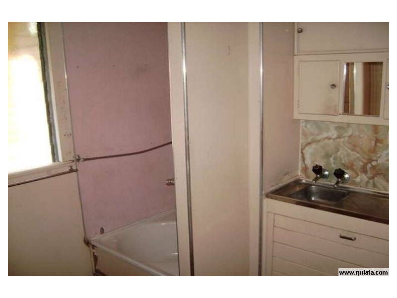 3 Lanigan Street, Wandal QLD 4700