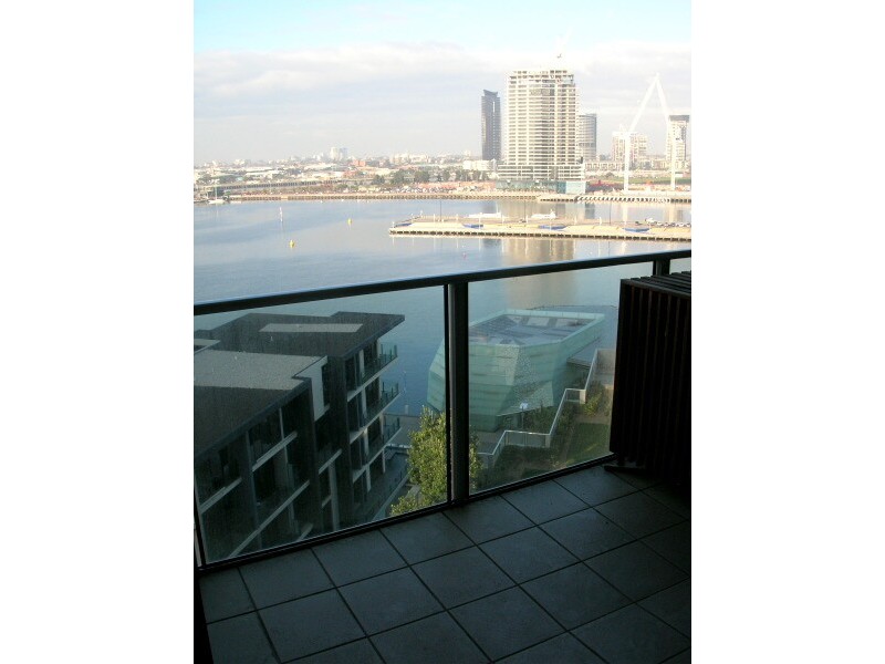 906/20 Rakaia Way, Docklands VIC 3008