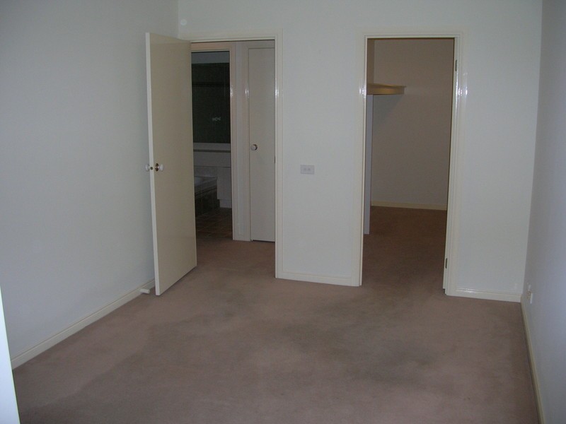 106/83 Queensbridge Street, Southbank VIC 3006