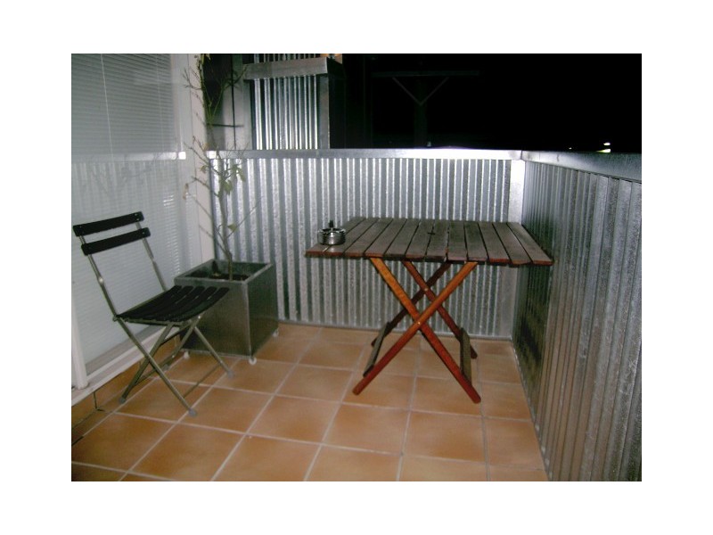 14/1 Pottery Court, Brunswick VIC 3056