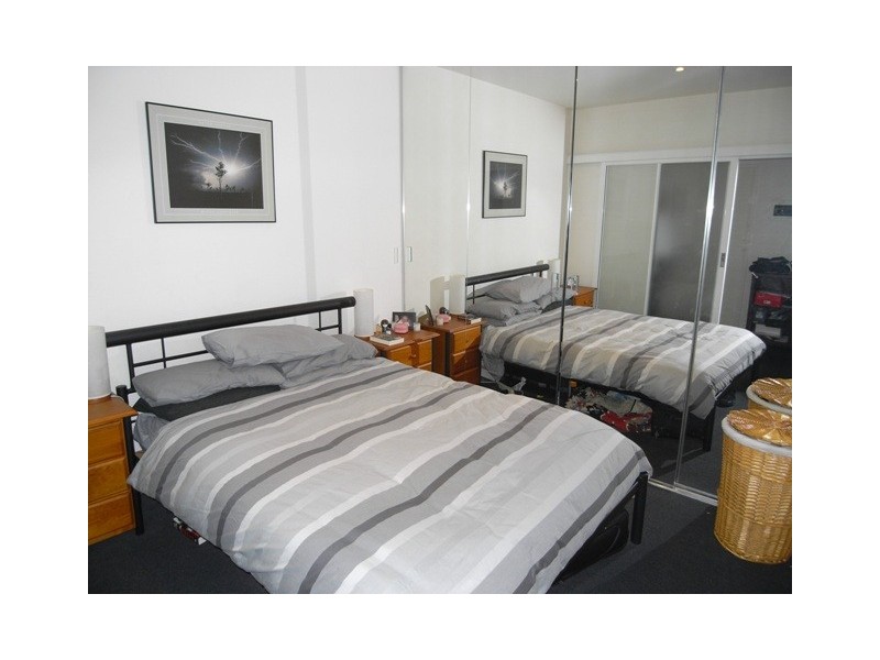 407/166 Wellington Parade, East Melbourne VIC 3002