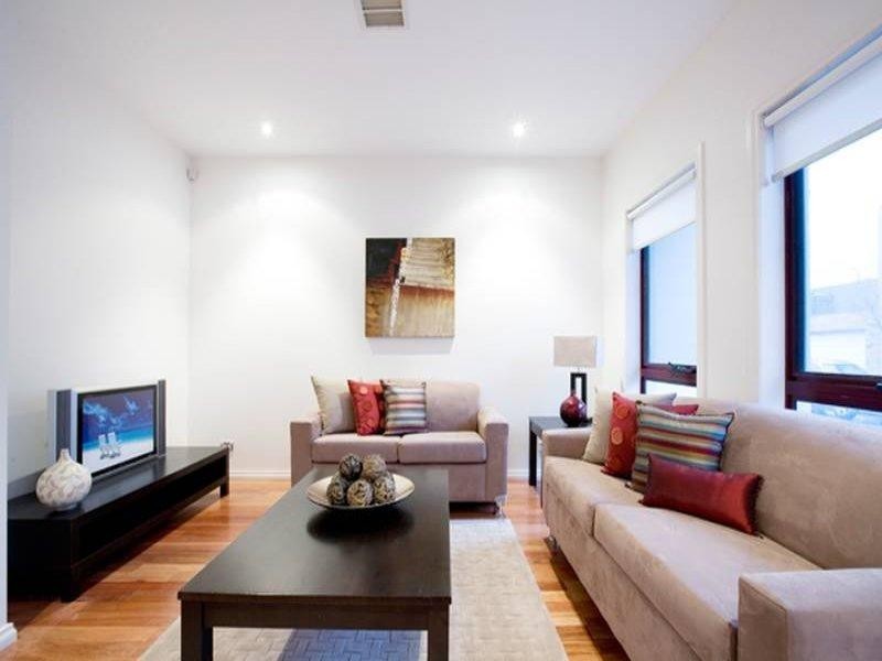 20 Newton Street, Kensington VIC 3031