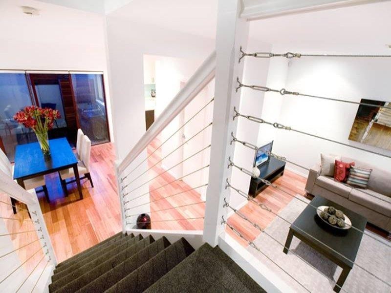 20 Newton Street, Kensington VIC 3031