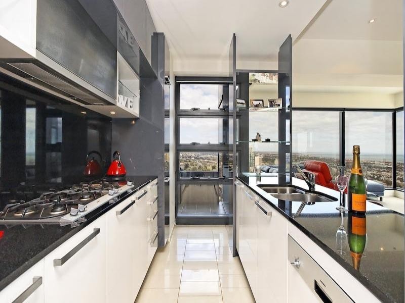 3911/7 Riverside Quay, Southbank VIC 3006