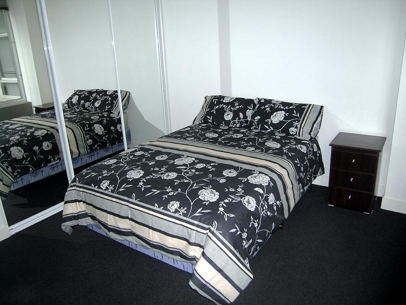 404/325 Collins Street, Melbourne VIC 3000