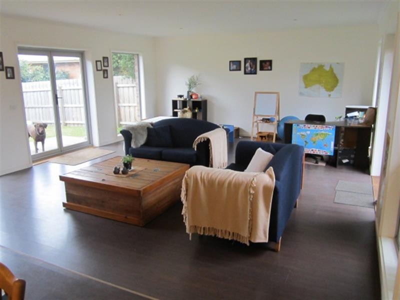 8 Nottingham Avenue, Somerville VIC 3912