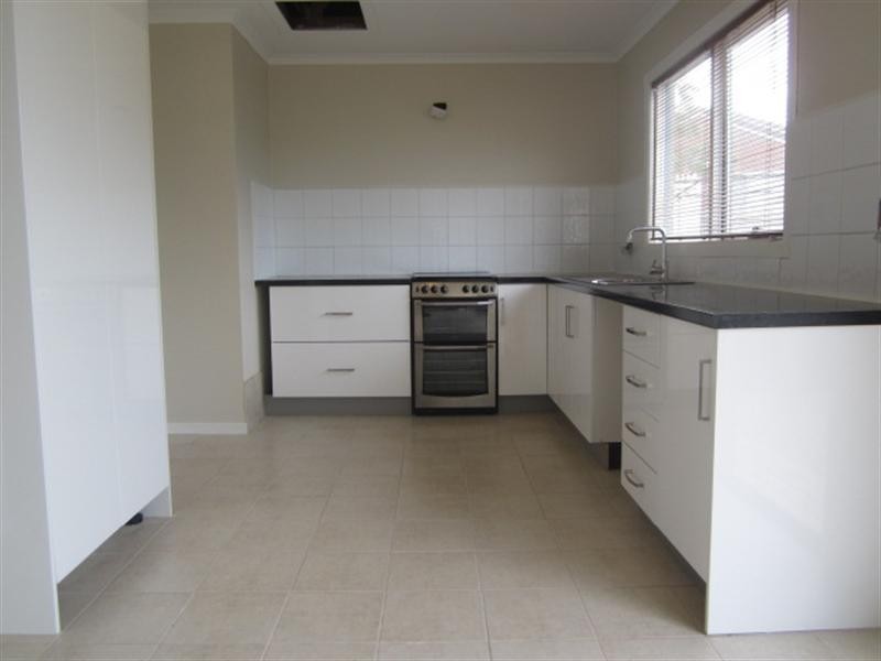 89 Clarendon Drive, Somerville VIC 3912