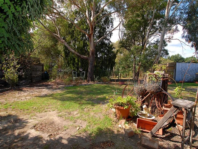 8 Waratah Court, Langwarrin VIC 3910