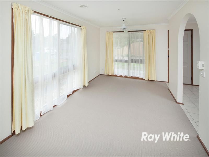 8 Oakden Street, Pearcedale VIC 3912