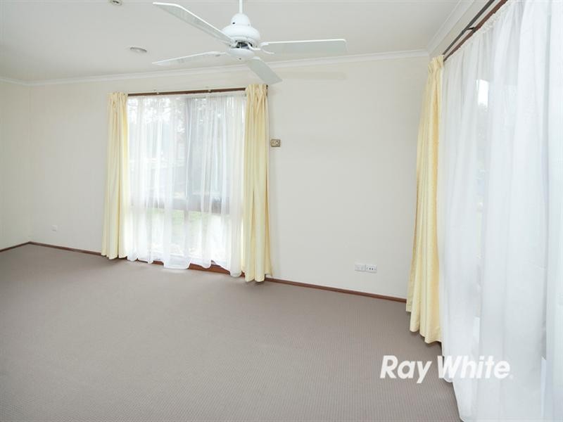 8 Oakden Street, Pearcedale VIC 3912