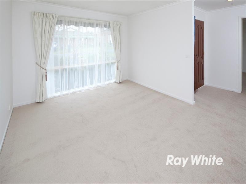 8 Tarwin Court, Langwarrin VIC 3910