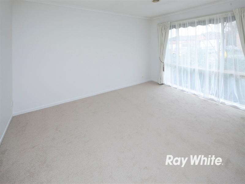 8 Tarwin Court, Langwarrin VIC 3910