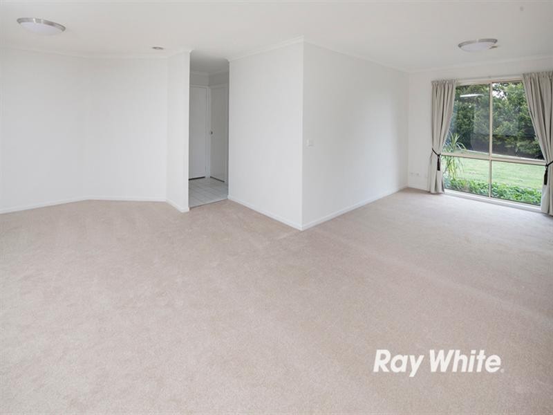8 Tarwin Court, Langwarrin VIC 3910