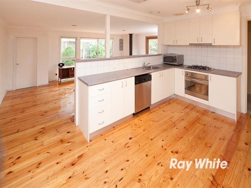 11 Bush Court, Langwarrin VIC 3910