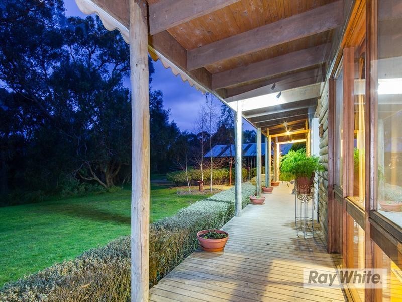 330 Centre Road, Langwarrin VIC 3910