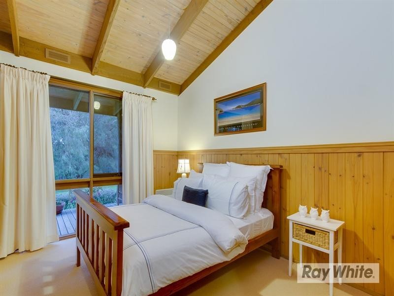 330 Centre Road, Langwarrin VIC 3910